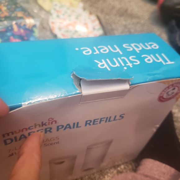 Munchkin diaper pail refills and disposable refill - Picture 2 of 3